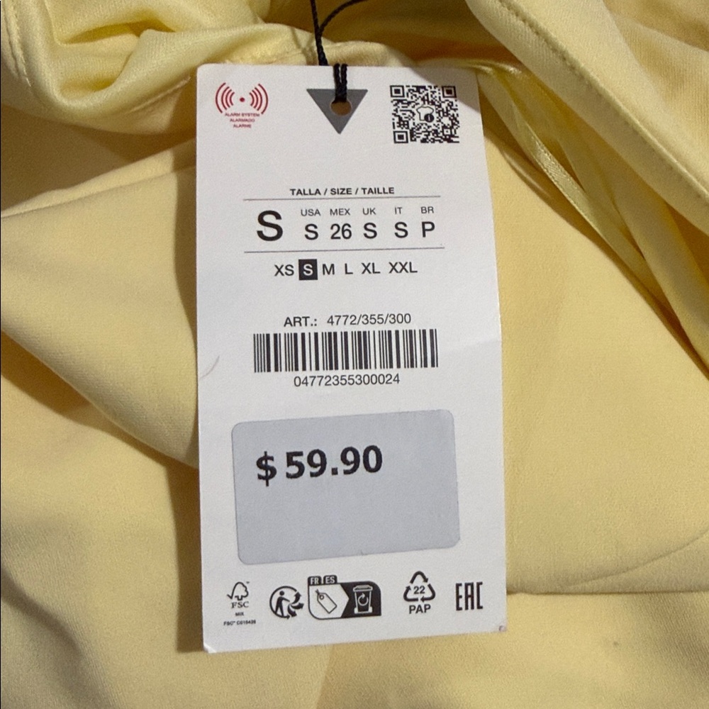 Zara Light Yellow Backless Dress - Picture 3 of 4